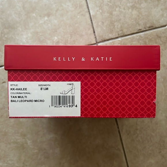 Kelly & Katie Hailee Leopard Heels - Picture 4 of 9